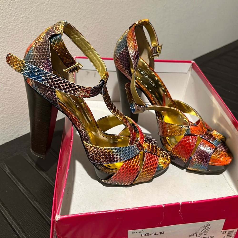 Multi colored heels snake